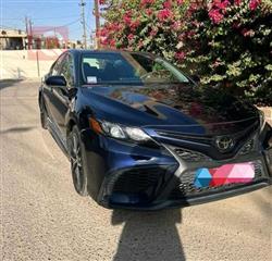 تۆیۆتا کامری